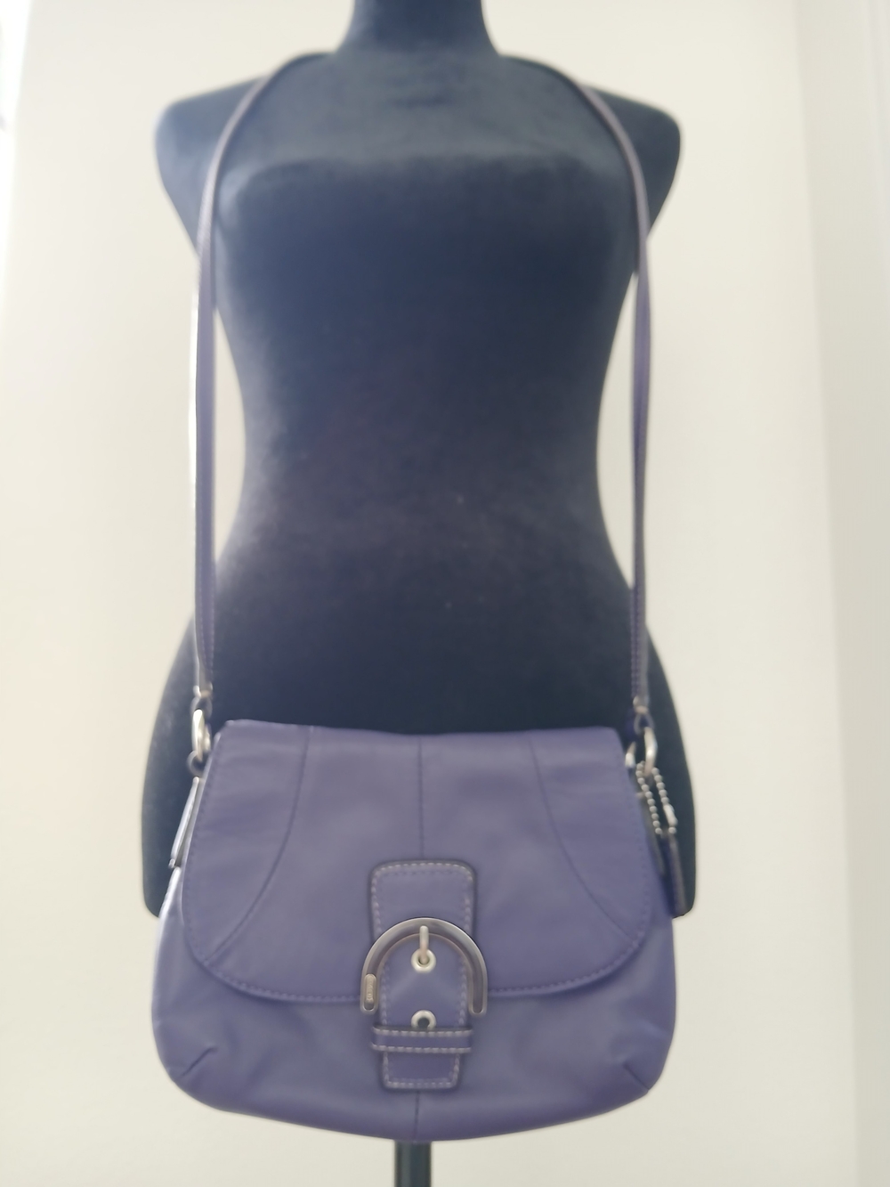 Rare Vintage Coach Soho Purple Leather Buckle Flap Crossbody Bag